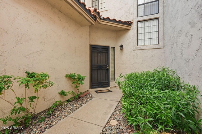 9705 E Mountain View Rd in Scottsdale, AZ - Building Photo - Building Photo