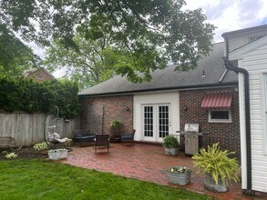 130 N Grant St in Manheim, PA - Building Photo - Building Photo