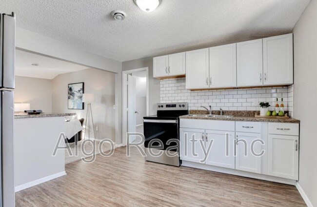 2834 15th Ave S in Minneapolis, MN - Building Photo - Building Photo