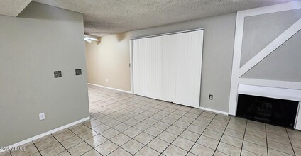 3313 W Harmont Dr in Phoenix, AZ - Building Photo - Building Photo