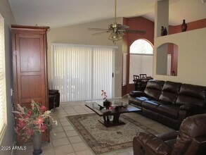 8342 W Bluefield Ave in Peoria, AZ - Building Photo - Building Photo