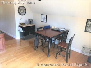 28 Mt Vernon St, Unit 3 in Somerville, MA - Building Photo - Building Photo