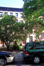 65 3rd Pl in Brooklyn, NY - Building Photo - Building Photo