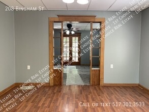 208 Bingham St in Lansing, MI - Building Photo - Building Photo