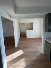 325 S 10th St in Chickasha, OK - Building Photo - Building Photo
