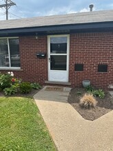 Royal Oak Crossings at Main in Royal Oak, MI - Foto de edificio - Building Photo