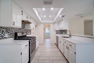 10509 Doering Ln in Austin, TX - Building Photo - Building Photo