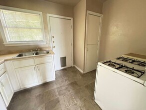 912-912 Williamson Dr in Killeen, TX - Foto de edificio - Building Photo