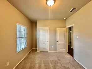 5828 Deauville Street in Tyler, TX - Building Photo - Building Photo