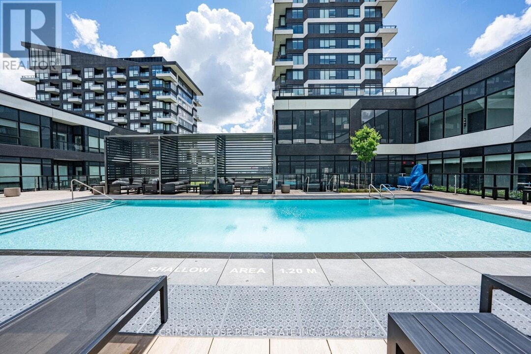 2485-2485 Taunton Rd in Oakville, ON - Building Photo