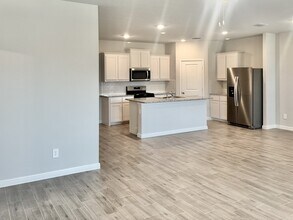 198 Bay Mdws Ln in Boyd, TX - Building Photo - Building Photo