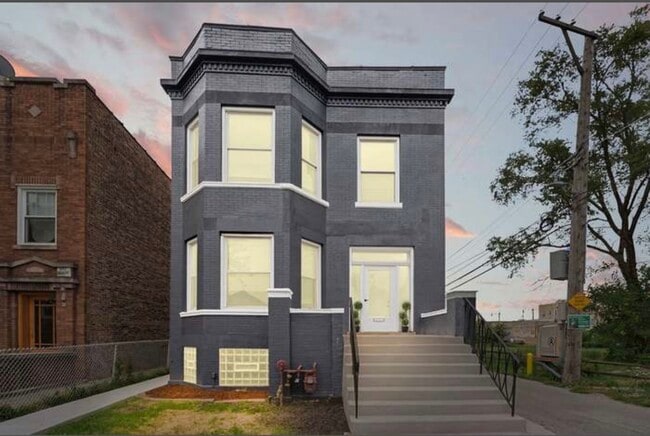 property at 7912 S Ada St