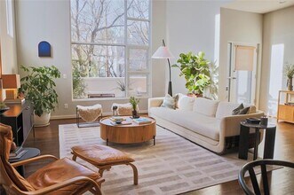 4026 Travis St in Dallas, TX - Building Photo - Building Photo