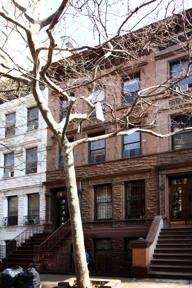 223 W 78th St in New York, NY - Foto de edificio - Building Photo