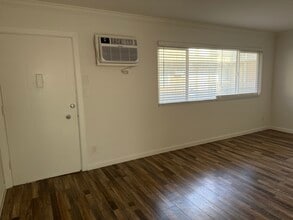 Villa Valore Apartments in Los Angeles, CA - Building Photo - Building Photo