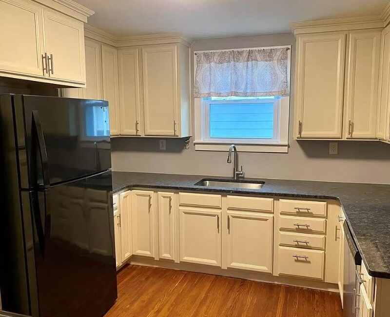 436 Linden Ave in Buffalo, NY - Building Photo