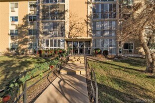 3022 S Wheeling Way in Aurora, CO - Building Photo