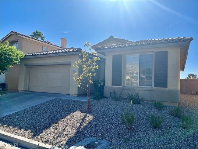 1528 Remembrance Hill St in Las Vegas, NV - Building Photo - Building Photo