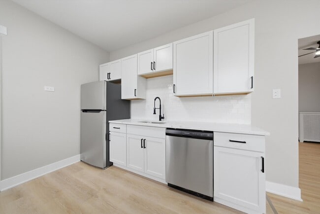 7520 N Seeley Ave in Chicago, IL - Building Photo - Building Photo