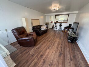8459 La Mesa Blvd in La Mesa, CA - Building Photo - Building Photo