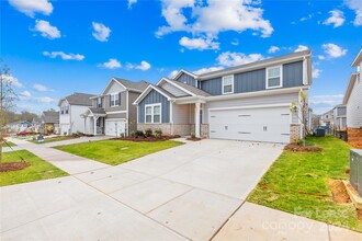 2557 Blue Sky Mdws Dr in Monroe, NC - Building Photo - Building Photo