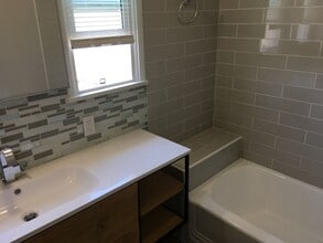1709 Redondo Blvd in Los Angeles, CA - Building Photo - Building Photo