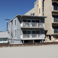 6213 E Seaside Walk Apartments