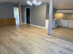 1818 Arden Ln in Morristown, TN - Foto de edificio - Building Photo