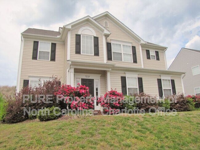 property at 7227 Tanners Creek Dr