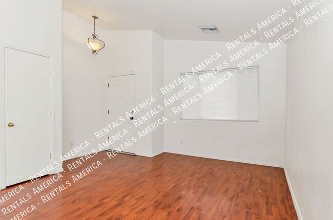 1202 N Thunder Ridge Dr in Tucson, AZ - Foto de edificio - Building Photo