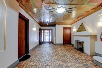 901 Grand Ave in North Bergen, NJ - Building Photo - Building Photo