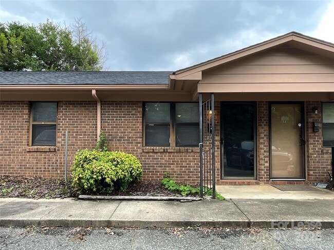 property at 201 Arthur Dr