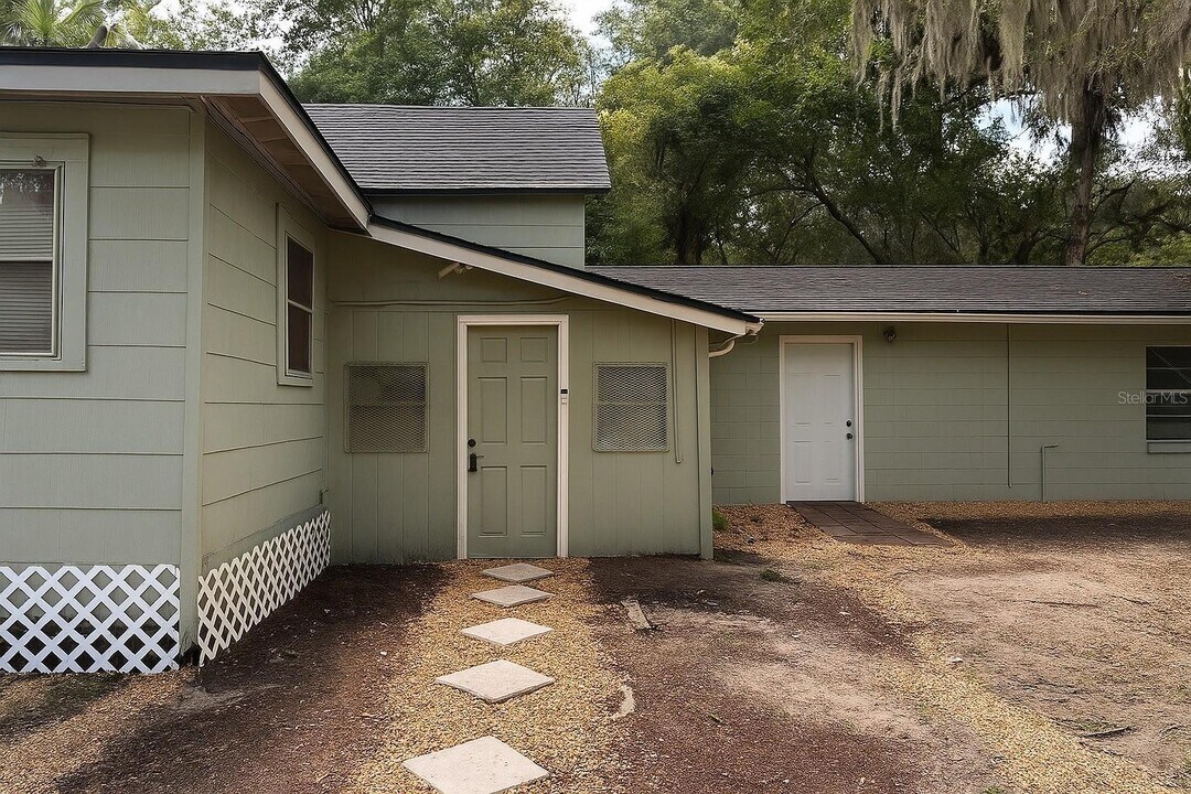 829 NE 3rd St in Ocala, FL - Building Photo