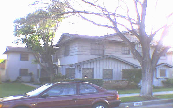 13822 Ramona Dr in Whittier, CA - Building Photo