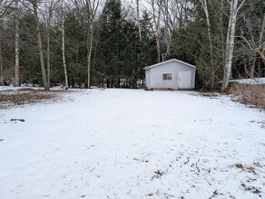 286 Greenwood Dr in Fredericton, NB - Building Photo - Building Photo