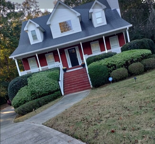 property at 260 Huntington St