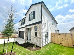 2544 Donna Olene Dr in Georgetown, TX - Building Photo - Building Photo