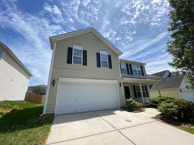 4055 Heather View Ln in Winston-Salem, NC - Building Photo - Building Photo