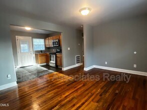 807 Chatham St in Sanford, NC - Building Photo - Building Photo