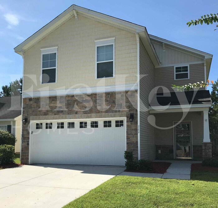 111 Mcgrady Dr in Ladson, SC - Building Photo