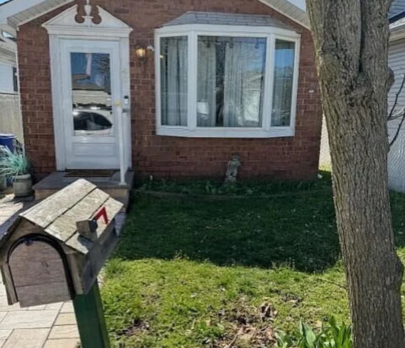 40 Marscher Pl in Staten Island, NY - Building Photo