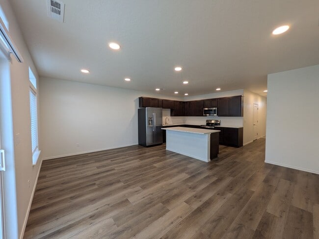 property at 3679 S Roosevelt Pl