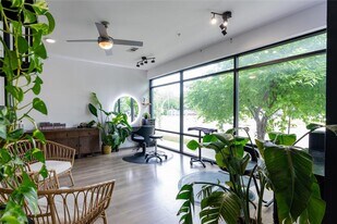 2213 Poquito St in Austin, TX - Building Photo