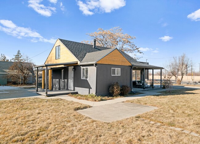 93 W Woodrow St in Murray, UT - Building Photo - Building Photo