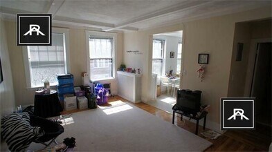 122 Sutherland Rd in Boston, MA - Building Photo - Building Photo