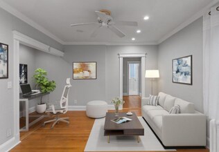 120 Riverway, Unit D12 in Boston, MA - Building Photo - Building Photo