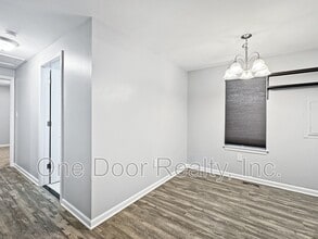 130 Theodore Allen Rd in Williamsburg, VA - Building Photo - Building Photo