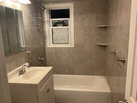 22 Boyle Plz, Unit 2 in Elizabeth, NJ - Building Photo