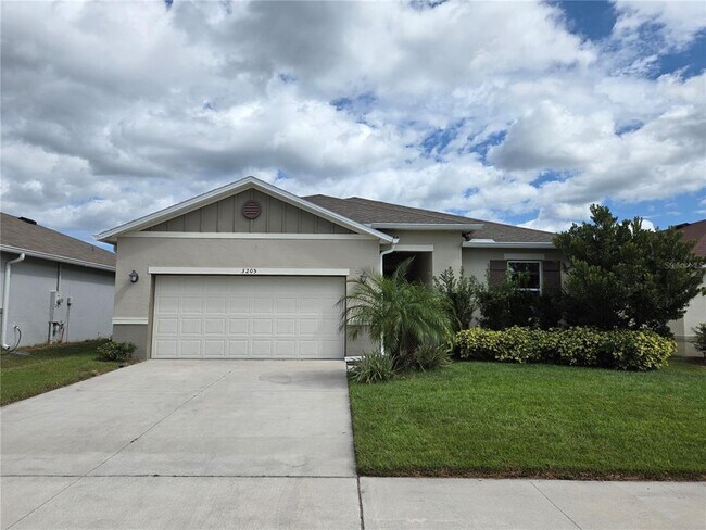 3205 Casa Del Rey Ave