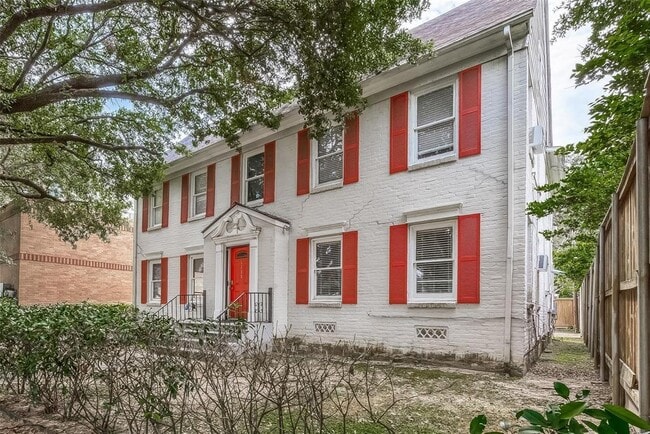 property at 1111 Banks St